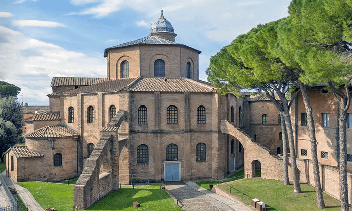 gereja san vitale ravenna