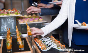 makan di restoran buffet