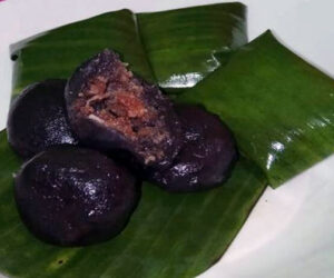 kue bugis ketan hitam