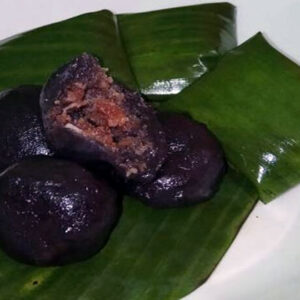 kue bugis ketan hitam
